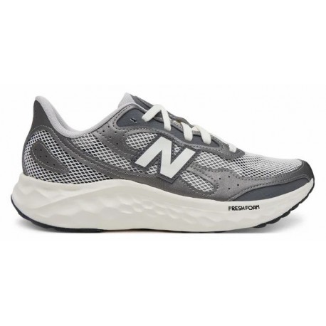 NEW BALANCE MARISTG4
